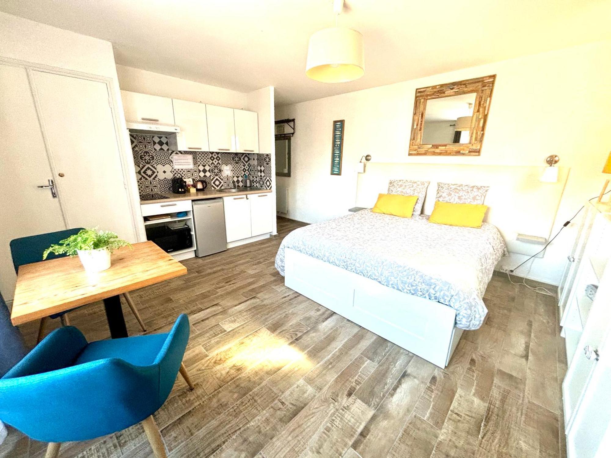 Studio Centre Plage Parking Gratuit Колюр Екстериор снимка